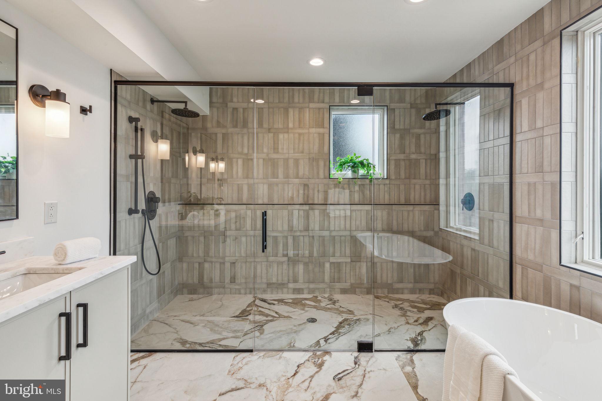 602 Brenna Walk
