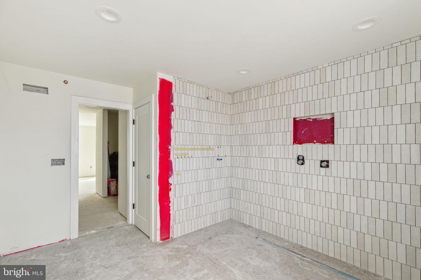 602 Brenna Walk