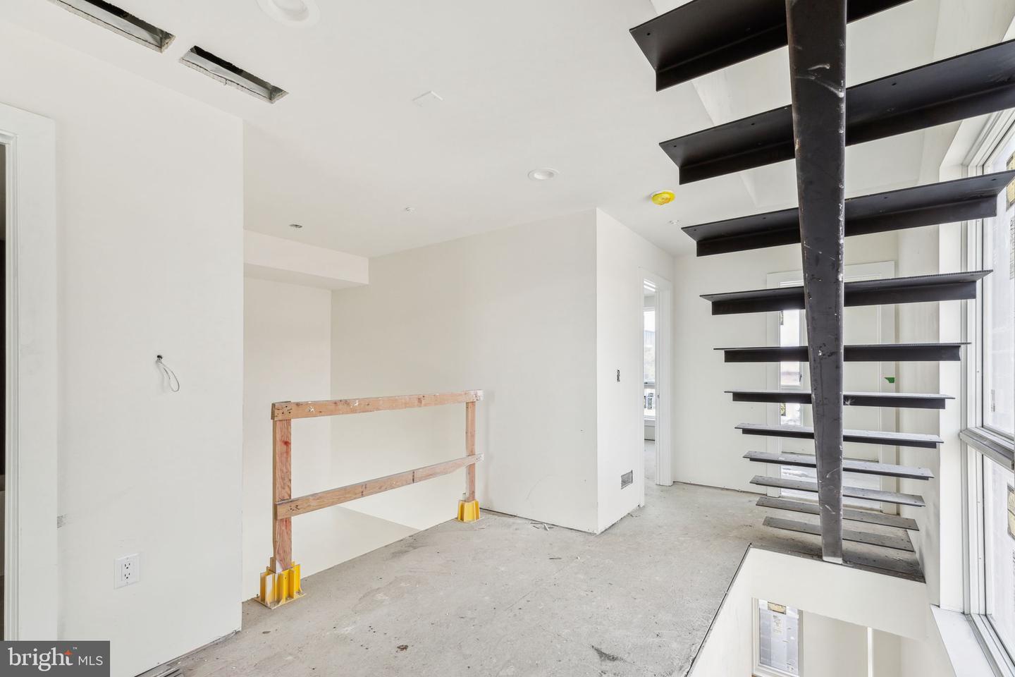 602 Brenna Walk