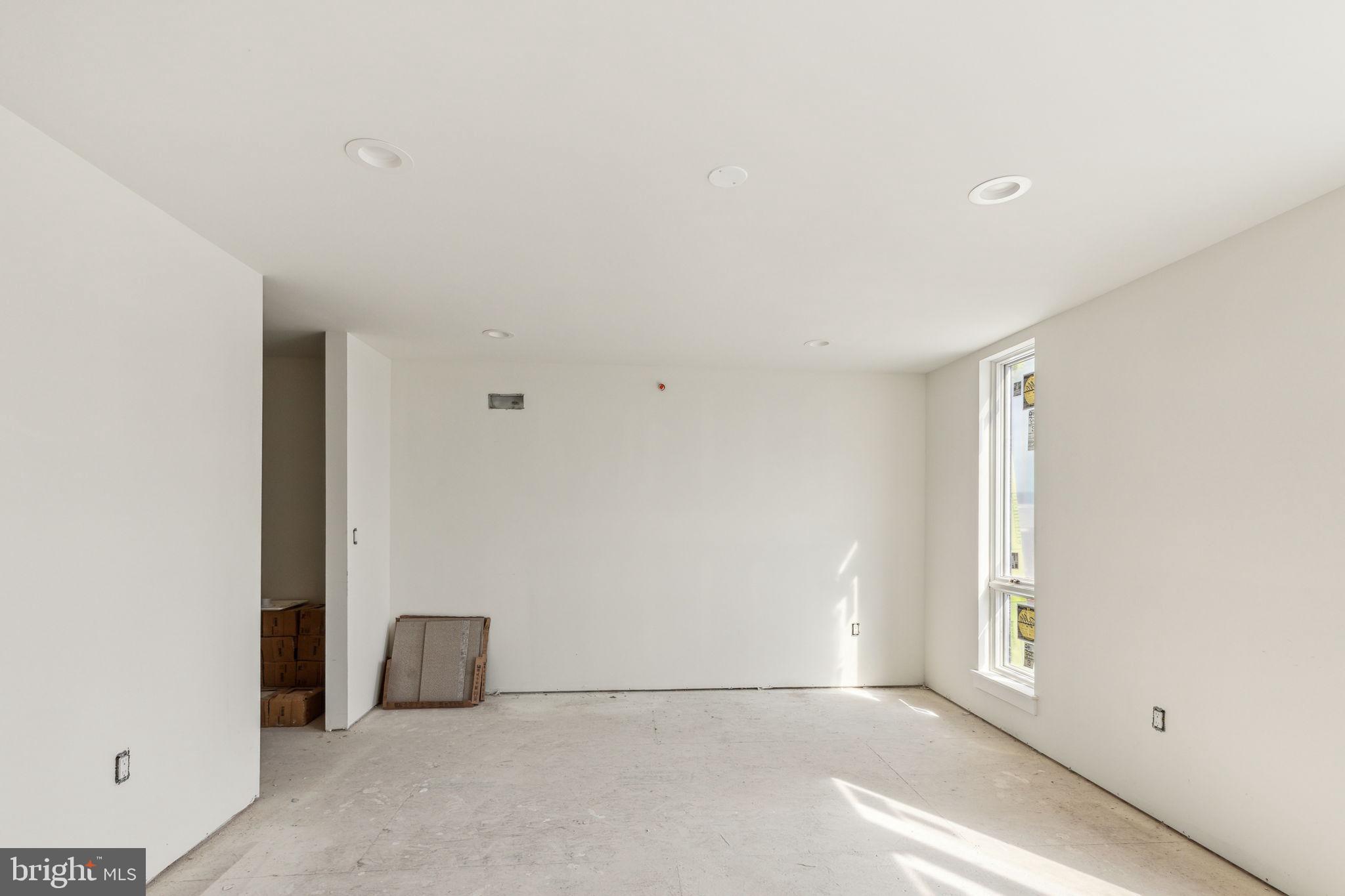 602 Brenna Walk