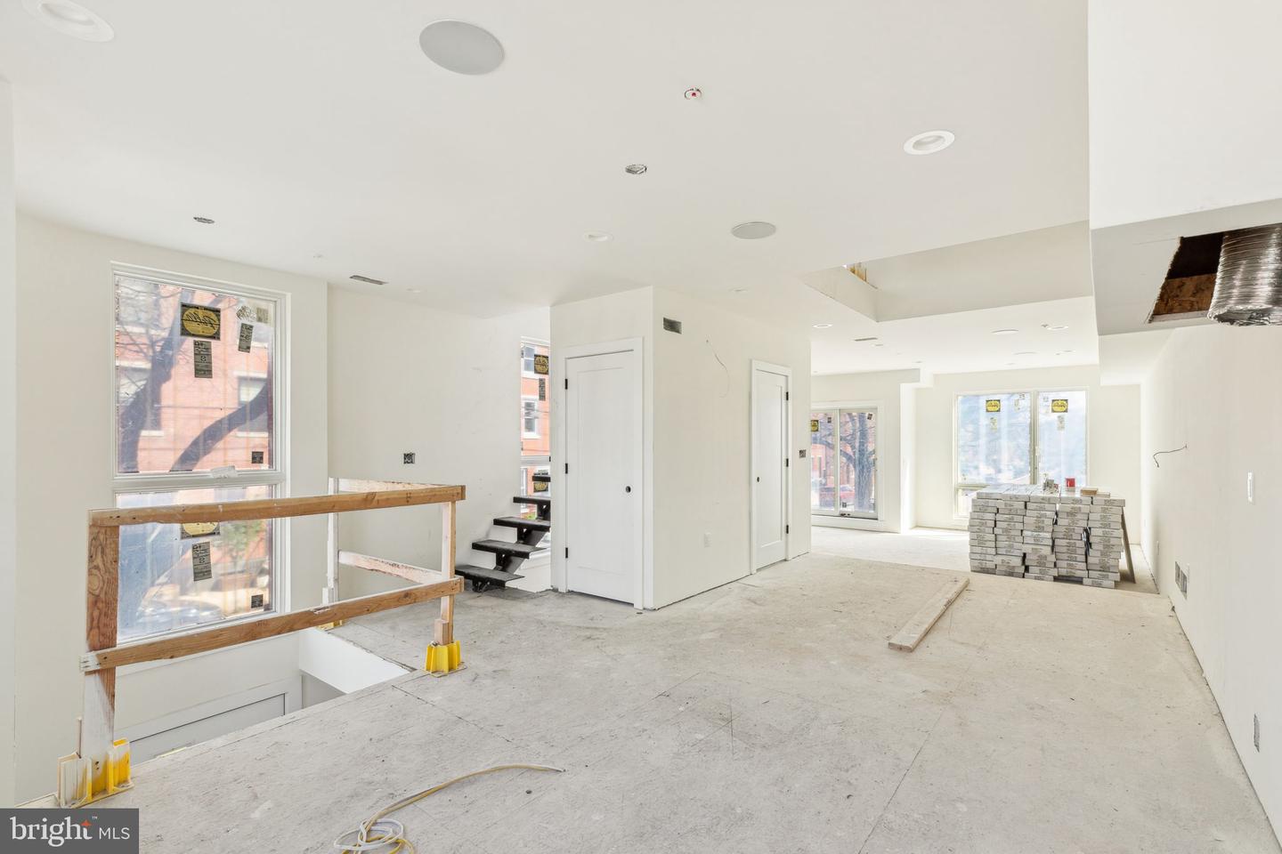 602 Brenna Walk