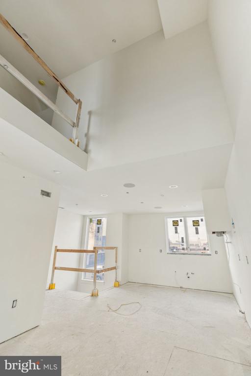 602 Brenna Walk