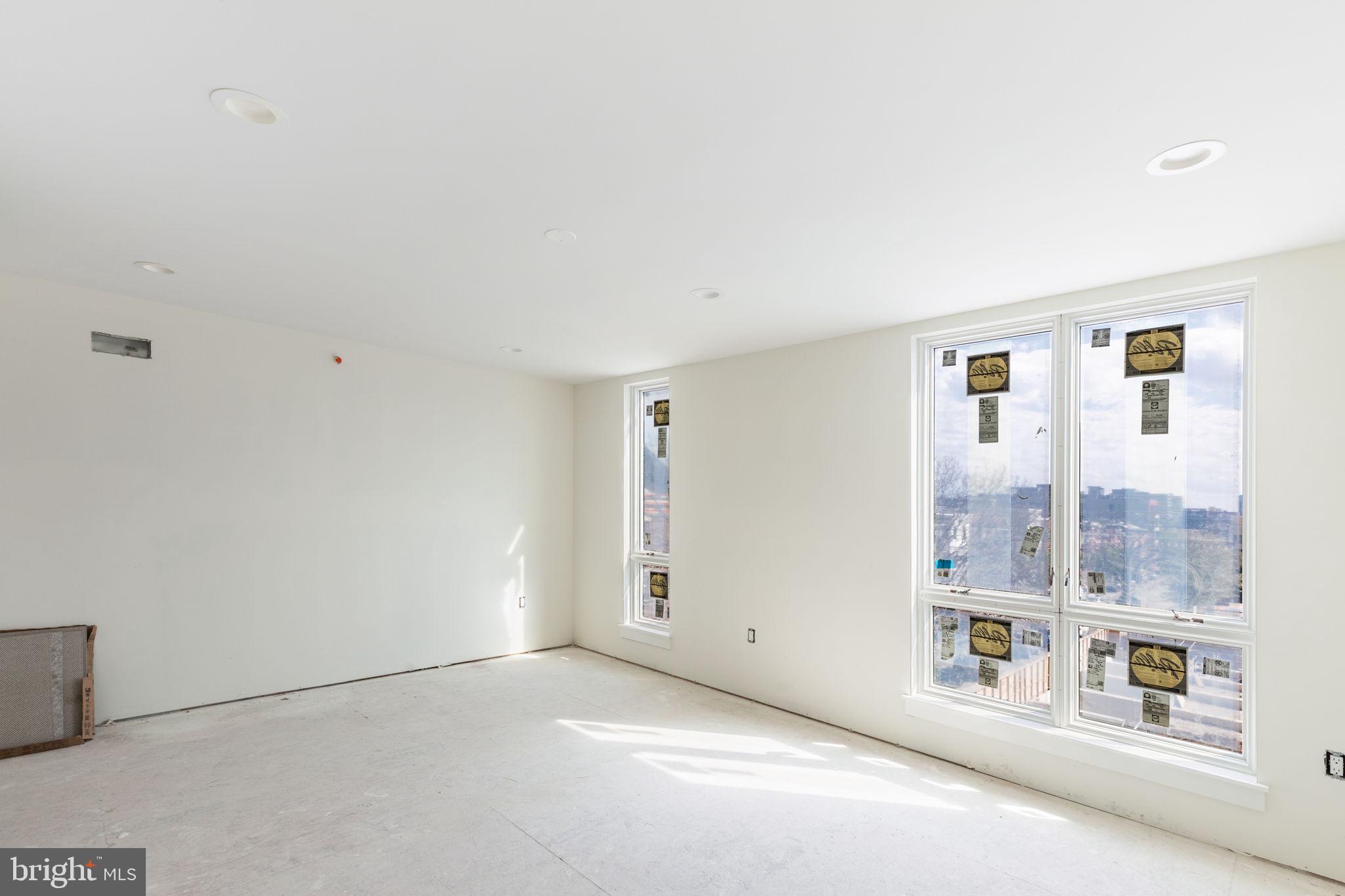 602 Brenna Walk