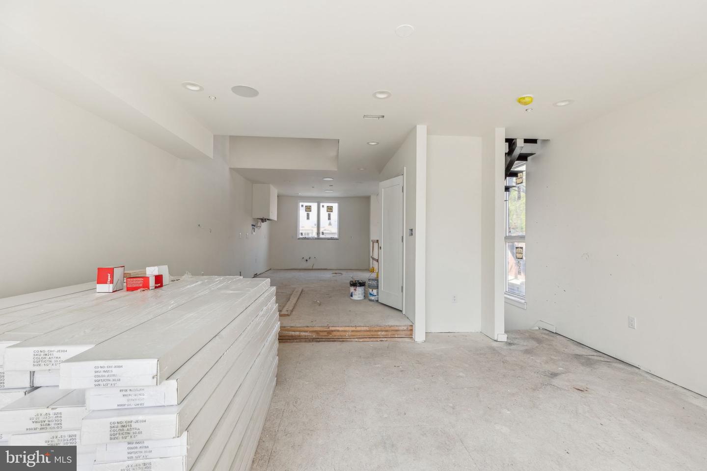 602 Brenna Walk
