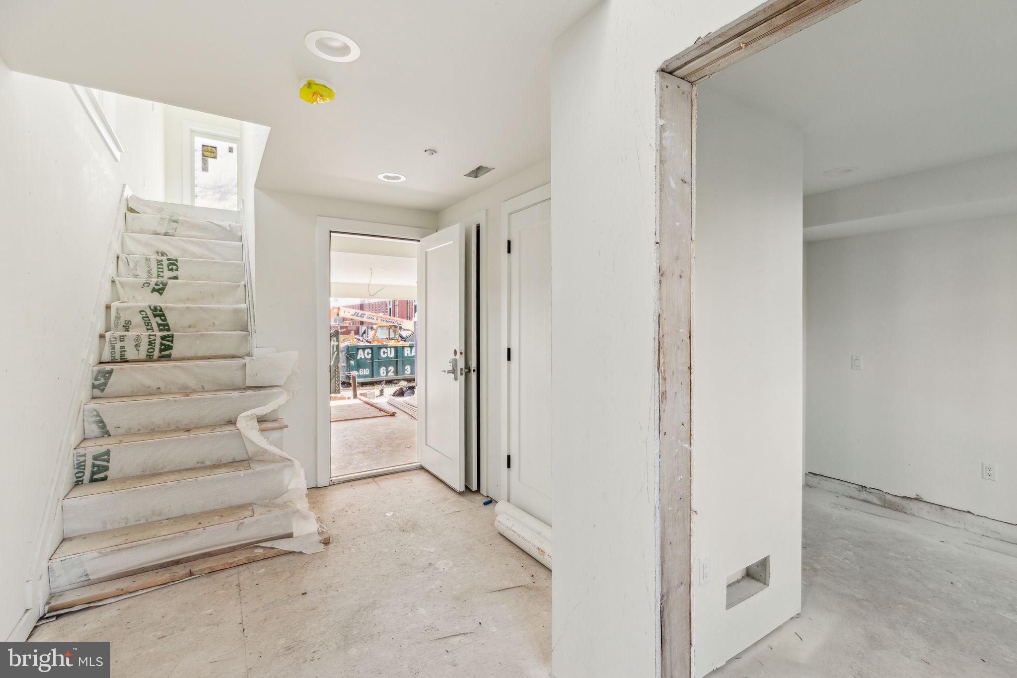 602 Brenna Walk
