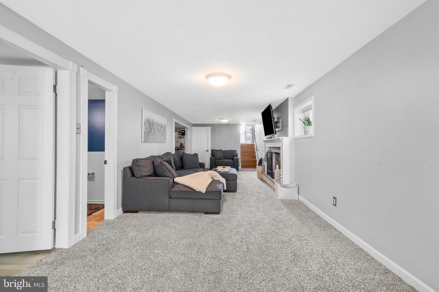 15146 Ina Dr