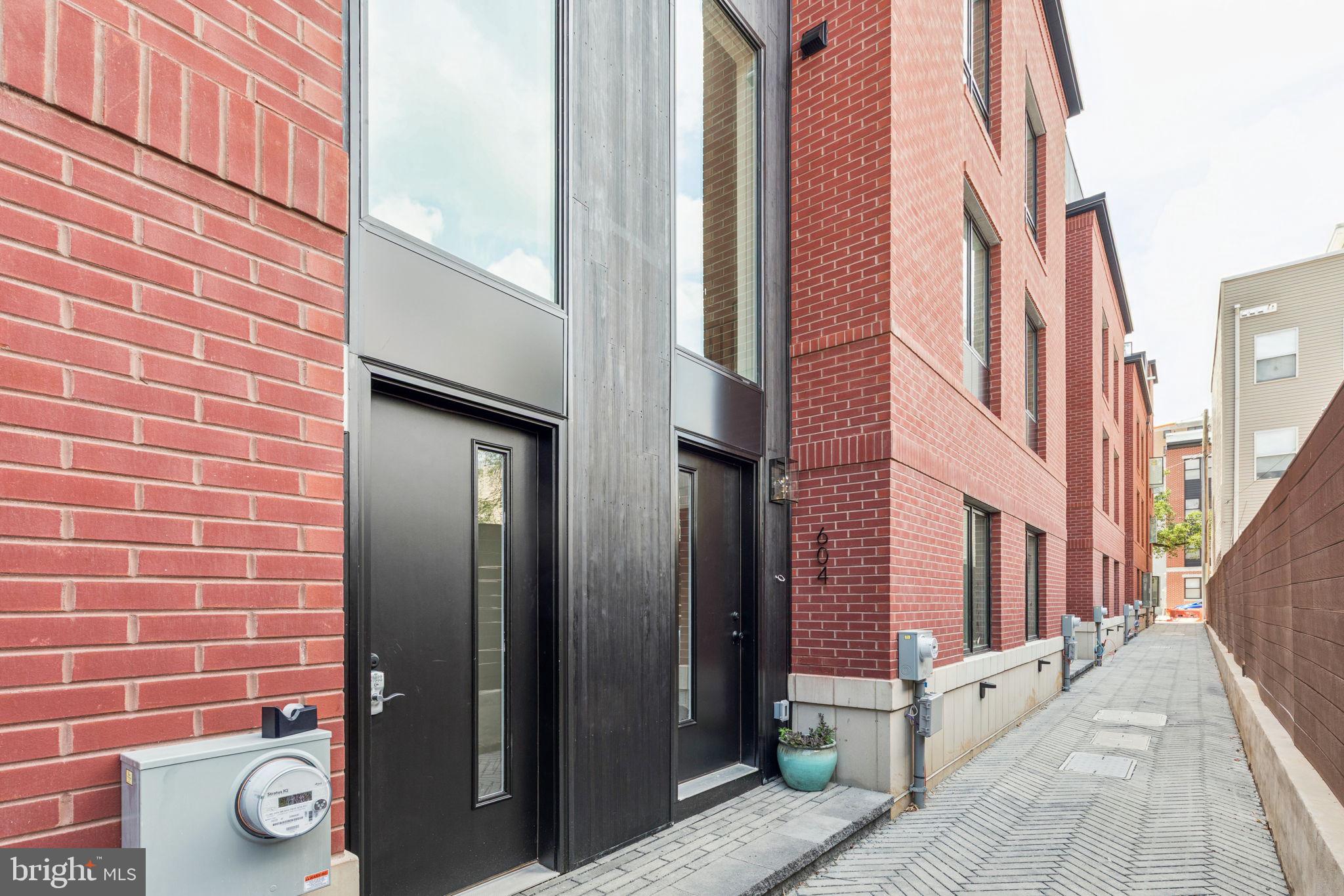 614 Brenna Walk