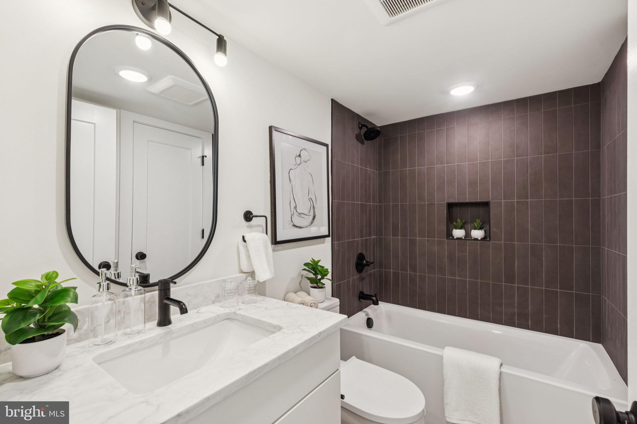 614 Brenna Walk