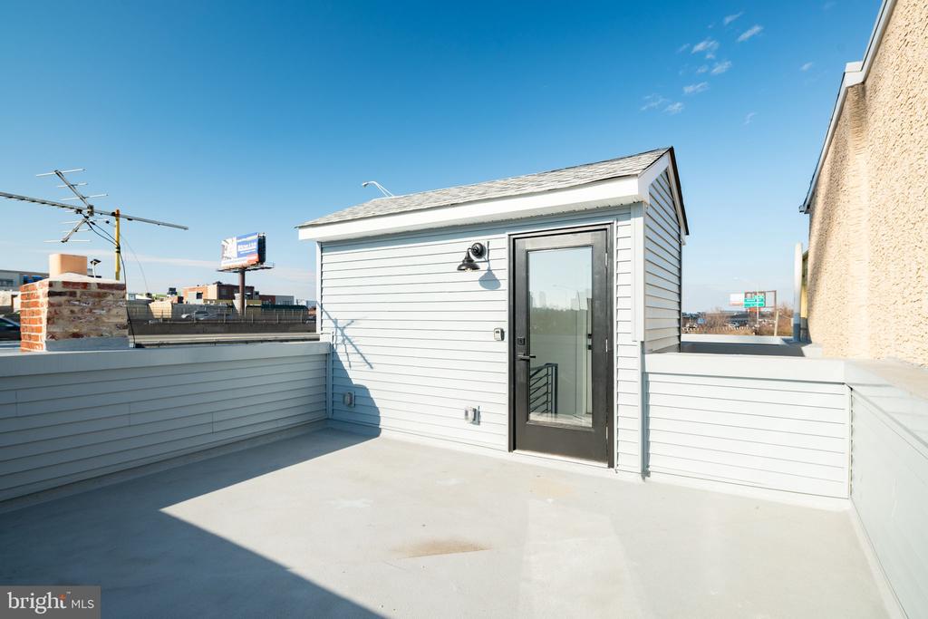 109 BROWN ST