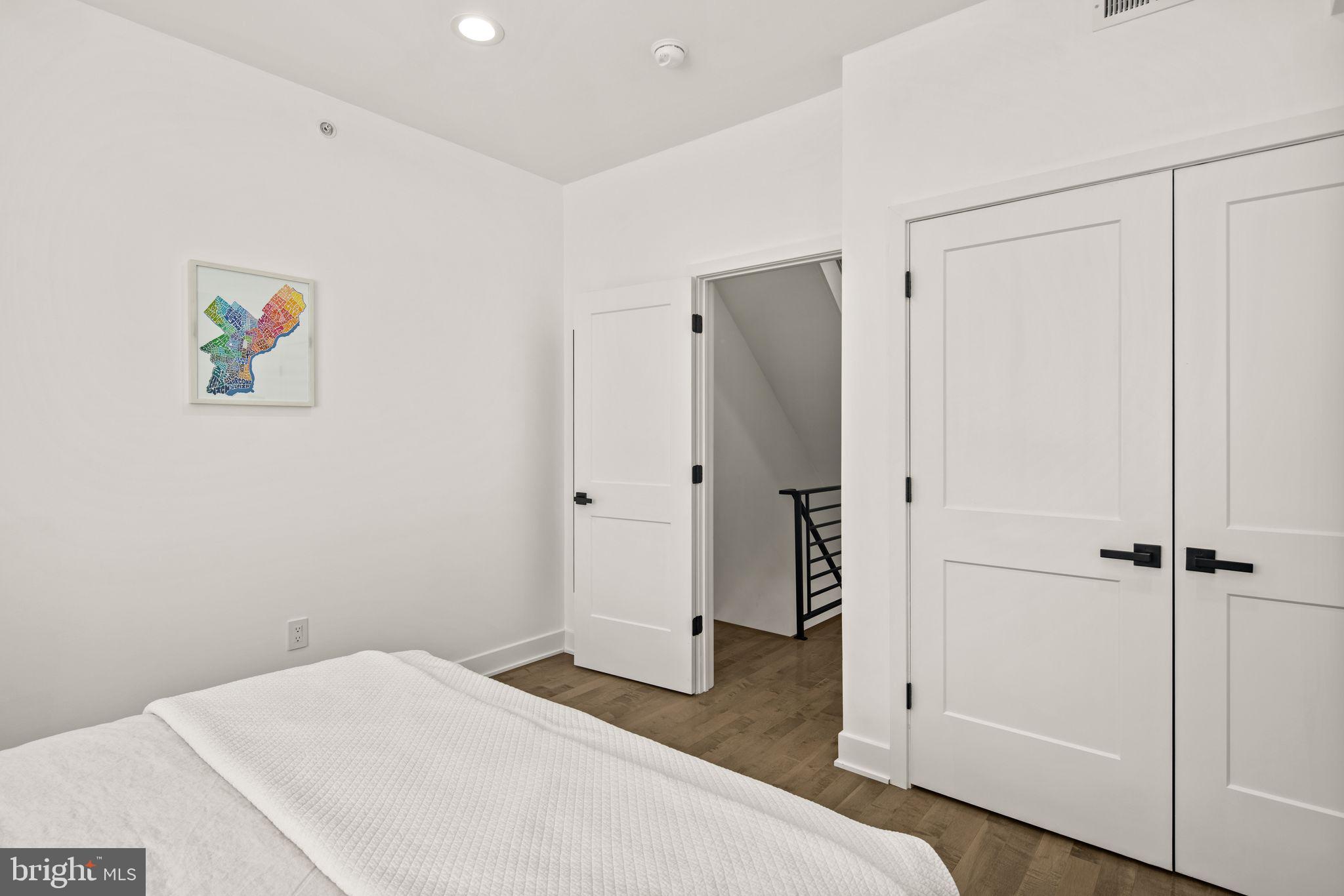 2557 TULIP STREET