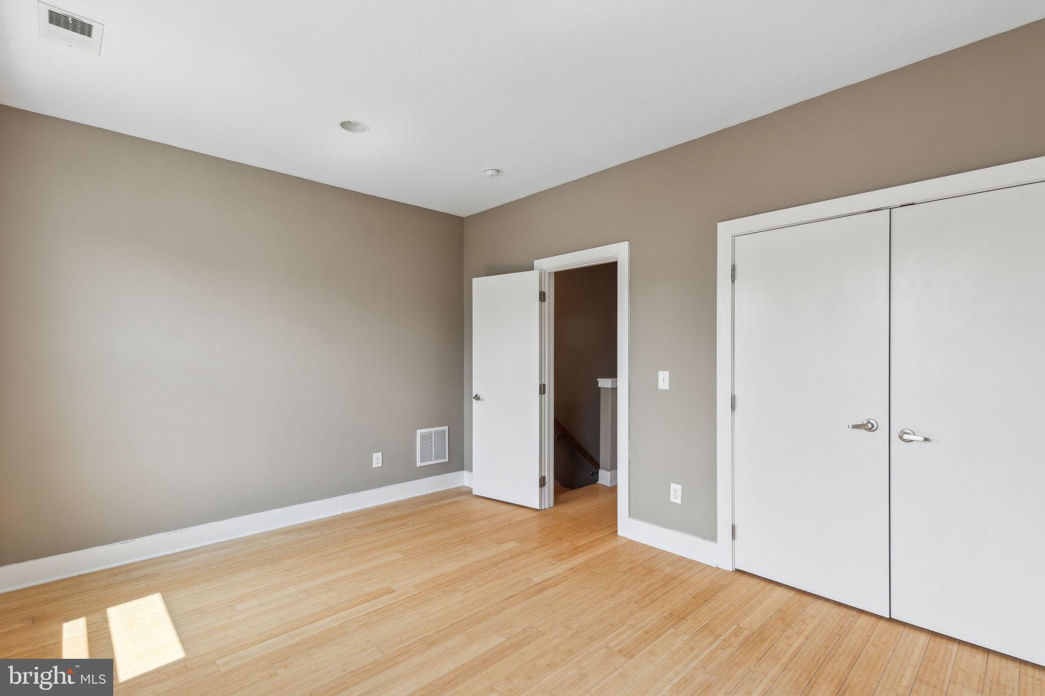 2205 Martha St