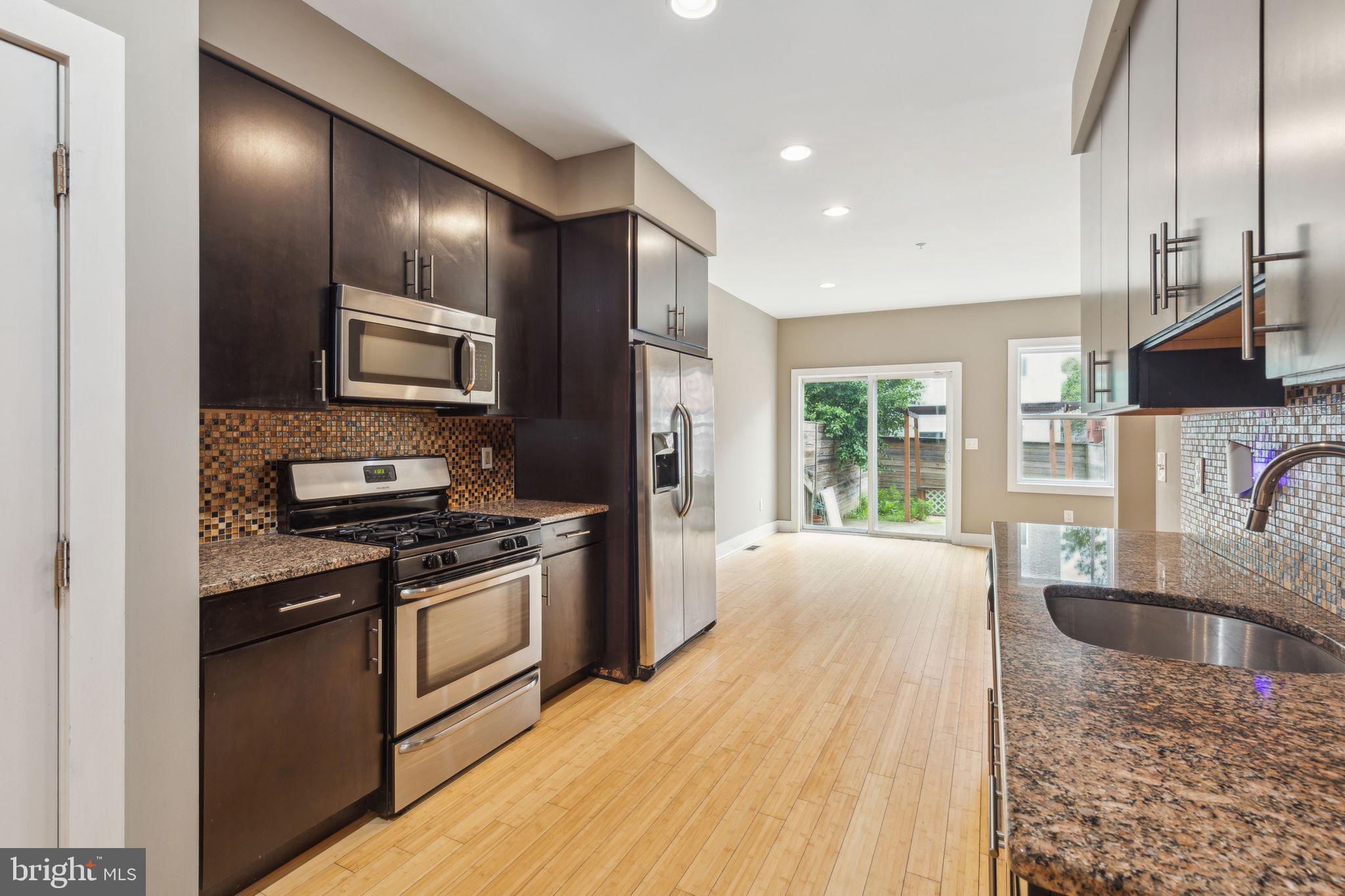 2205 Martha St