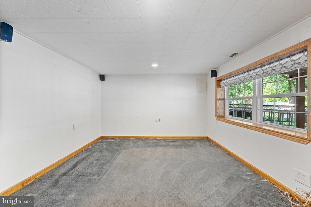 3511 Vinton Rd