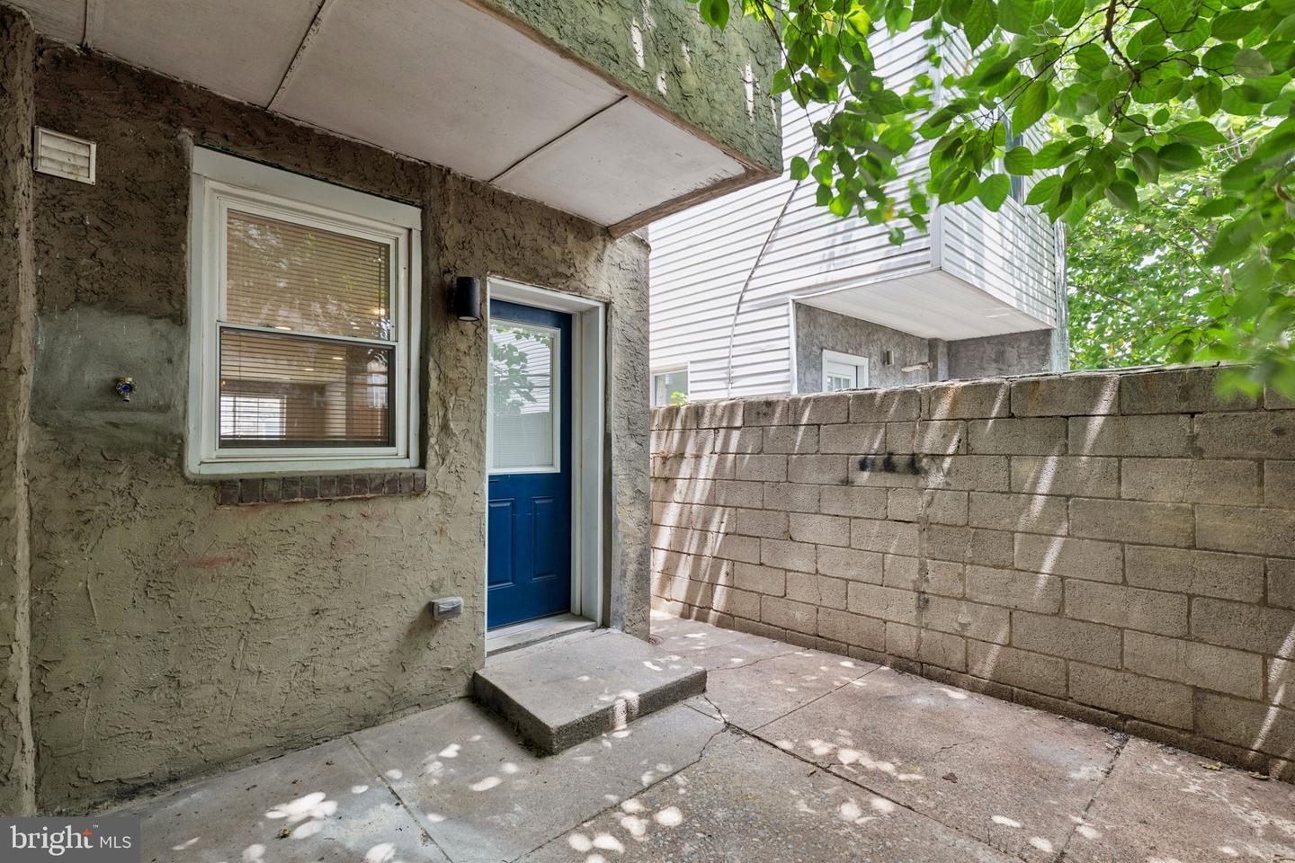 2604 Gerritt St
