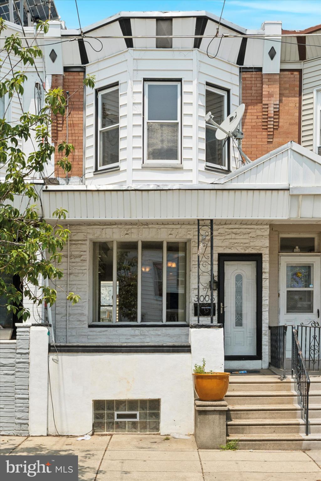3006 Cedar St