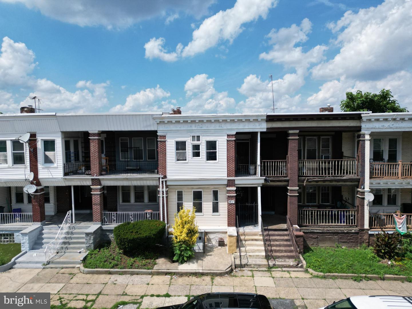 4837 Walnut St