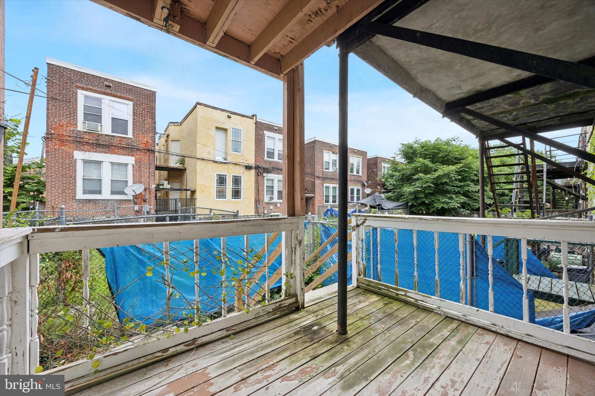 4837 Walnut St