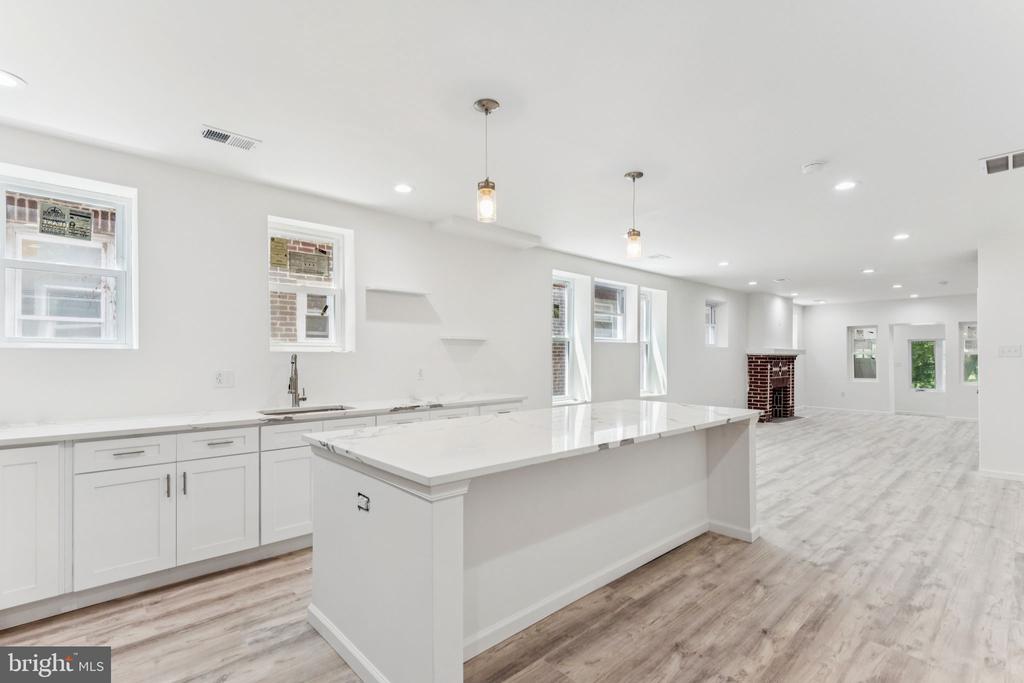 507 Cobbs Creek Pkwy