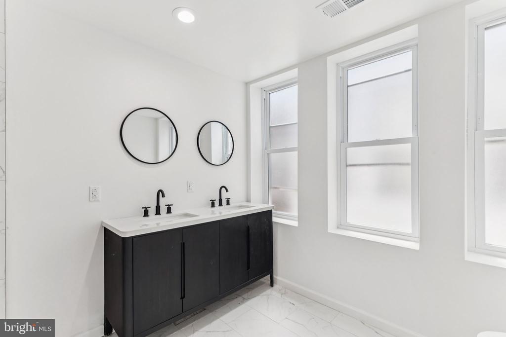507 Cobbs Creek Pkwy