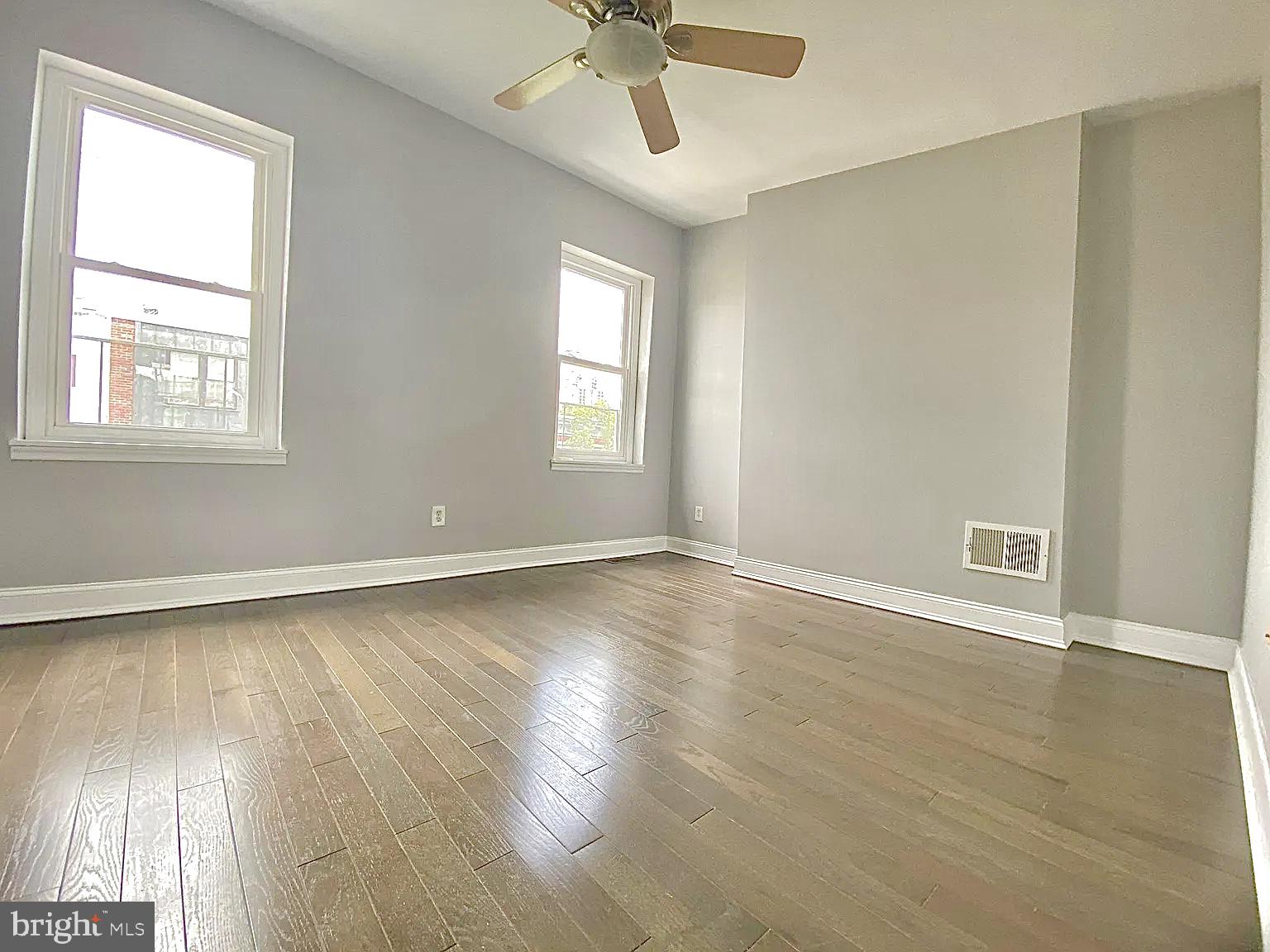 1618 FITZWATER ST #2