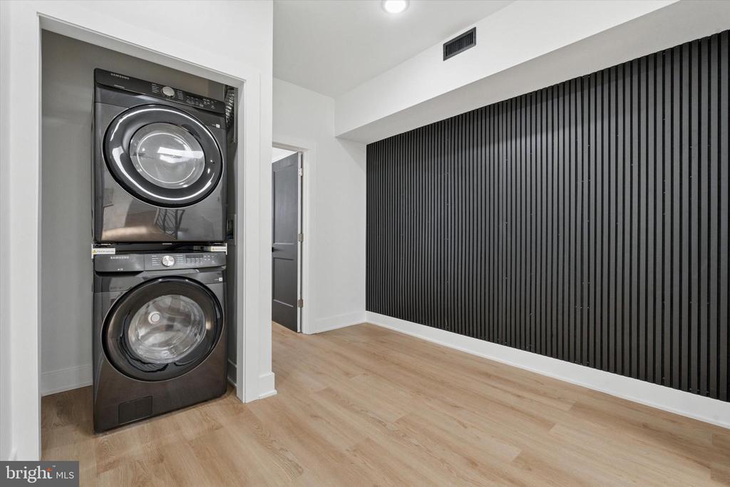 904 W ARIZONA STREET Unit: B