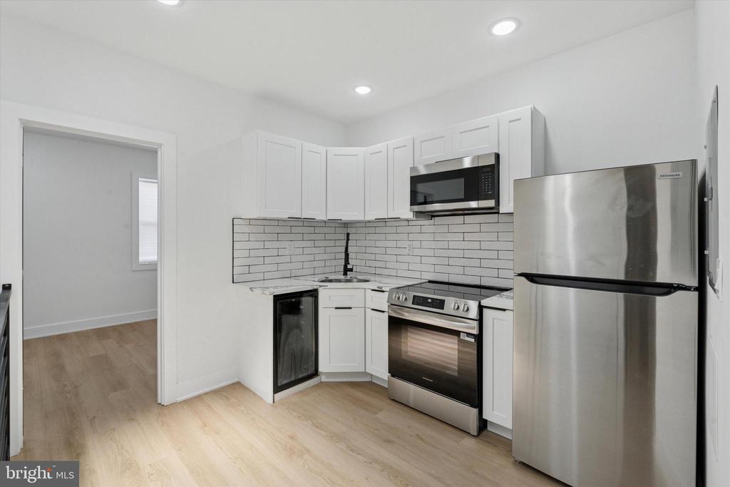 904 W ARIZONA STREET Unit: B