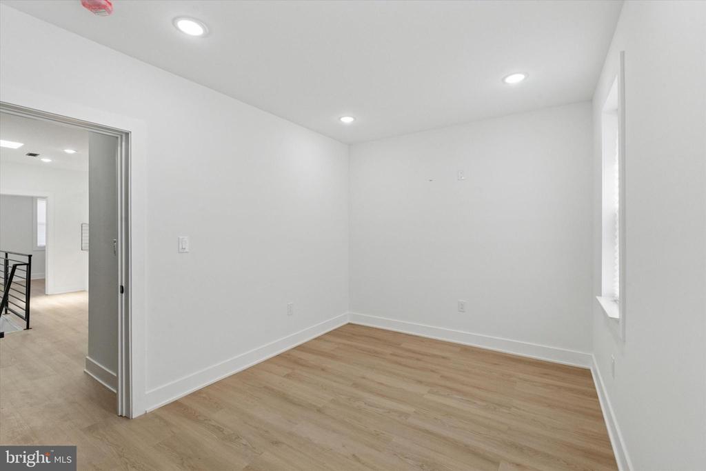 904 W ARIZONA STREET Unit: B