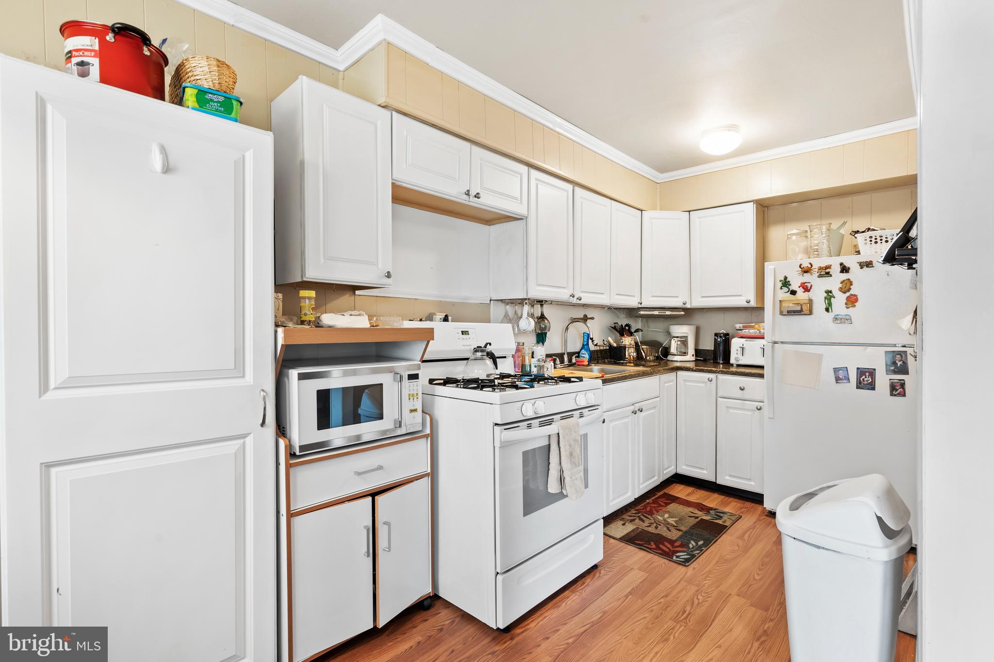 3264 Fordham Rd
