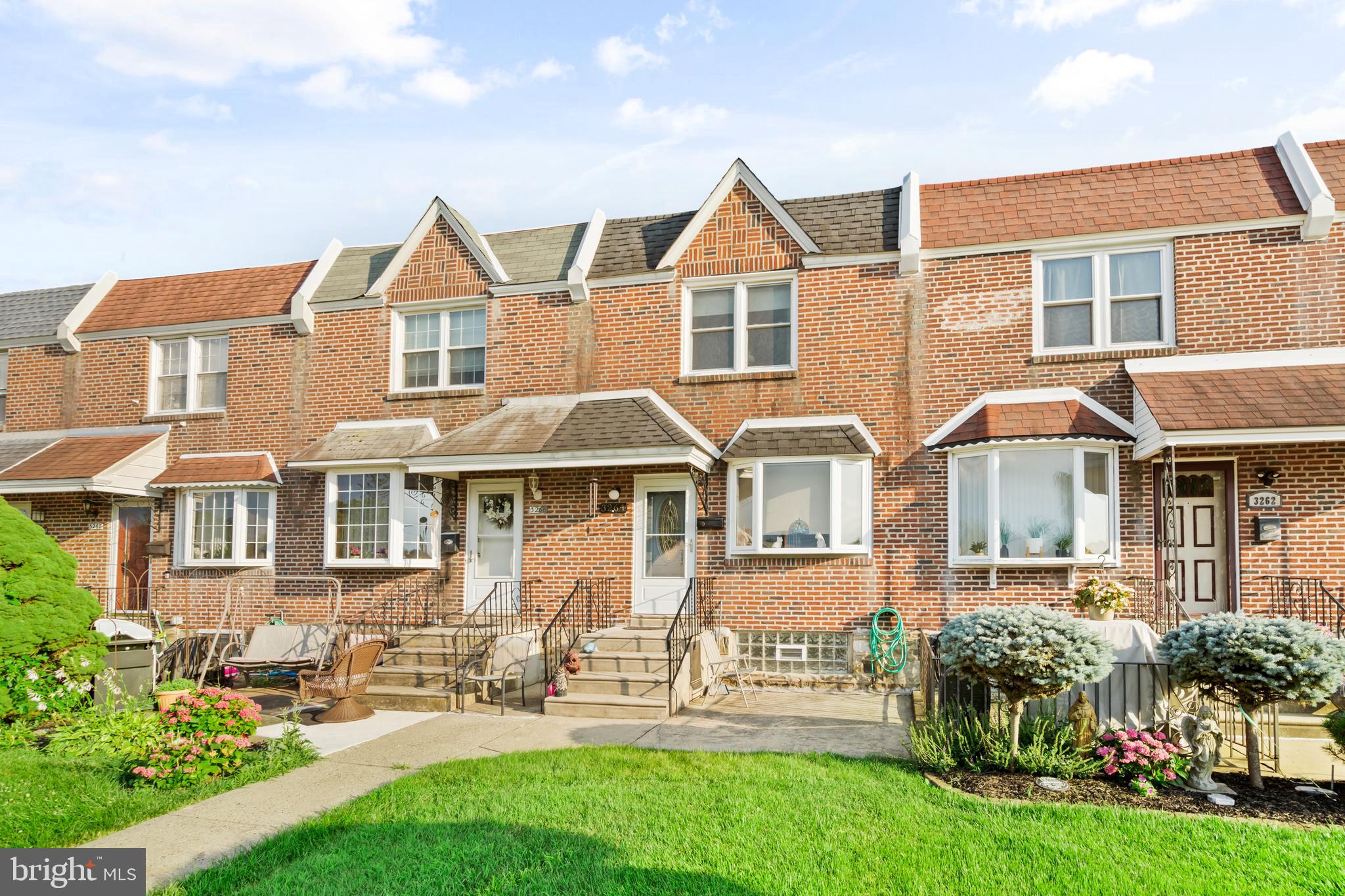 3264 Fordham Rd