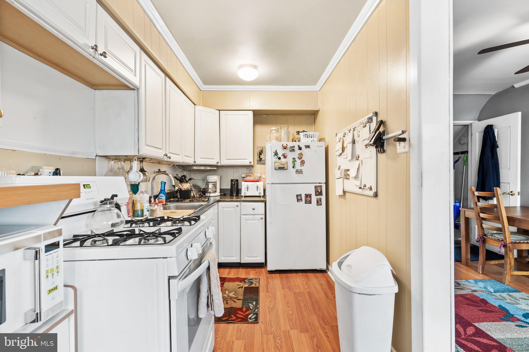 3264 Fordham Rd