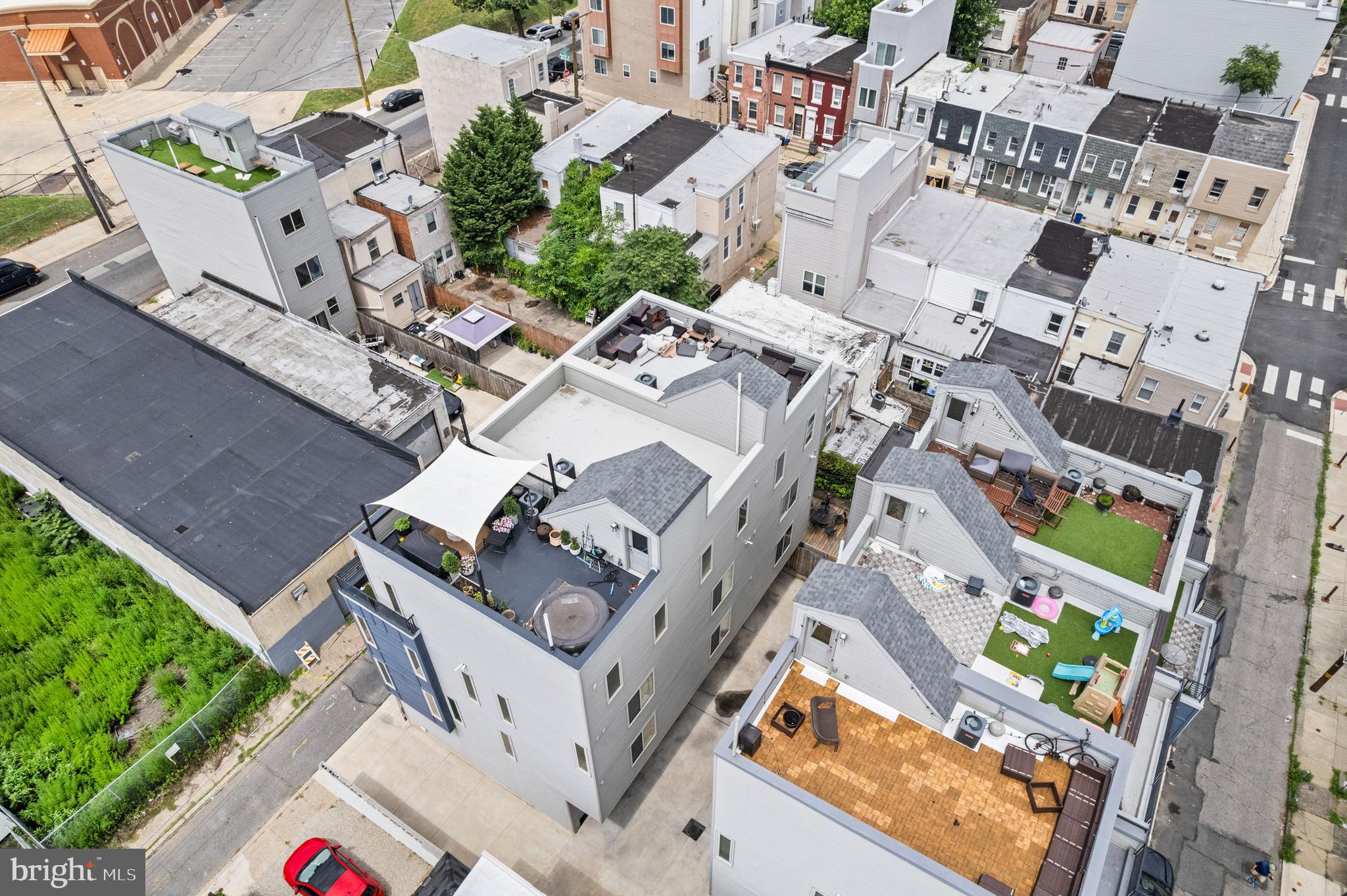 2615 E Harold St #5