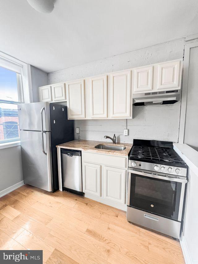 1546 FRANKFORD AVE #2R