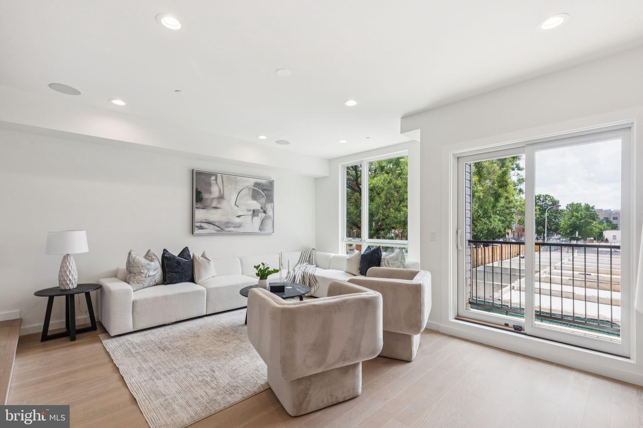 608 Brenna Walk