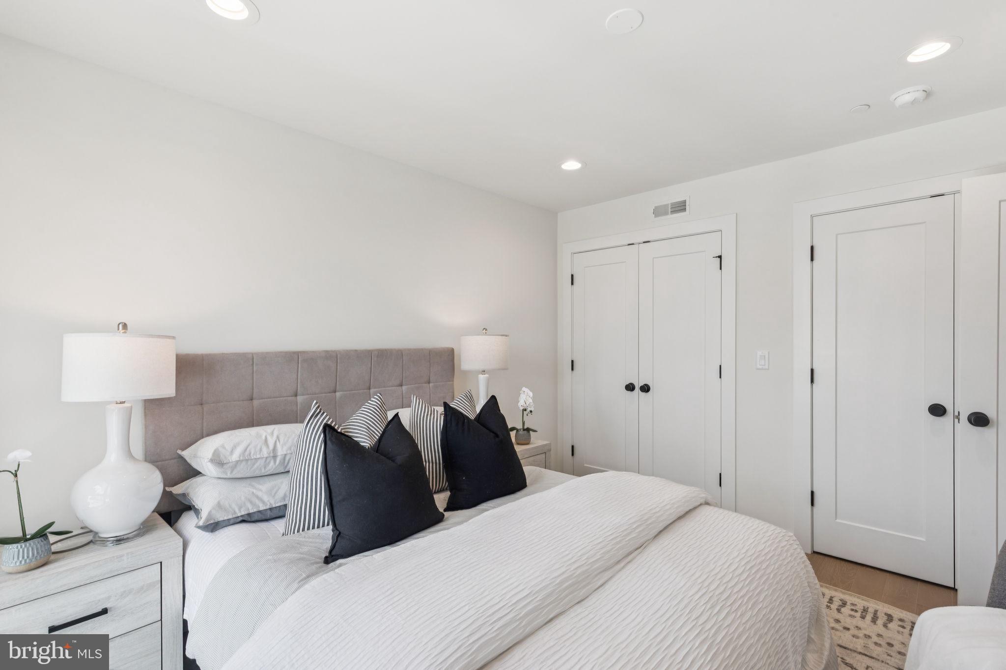 608 Brenna Walk