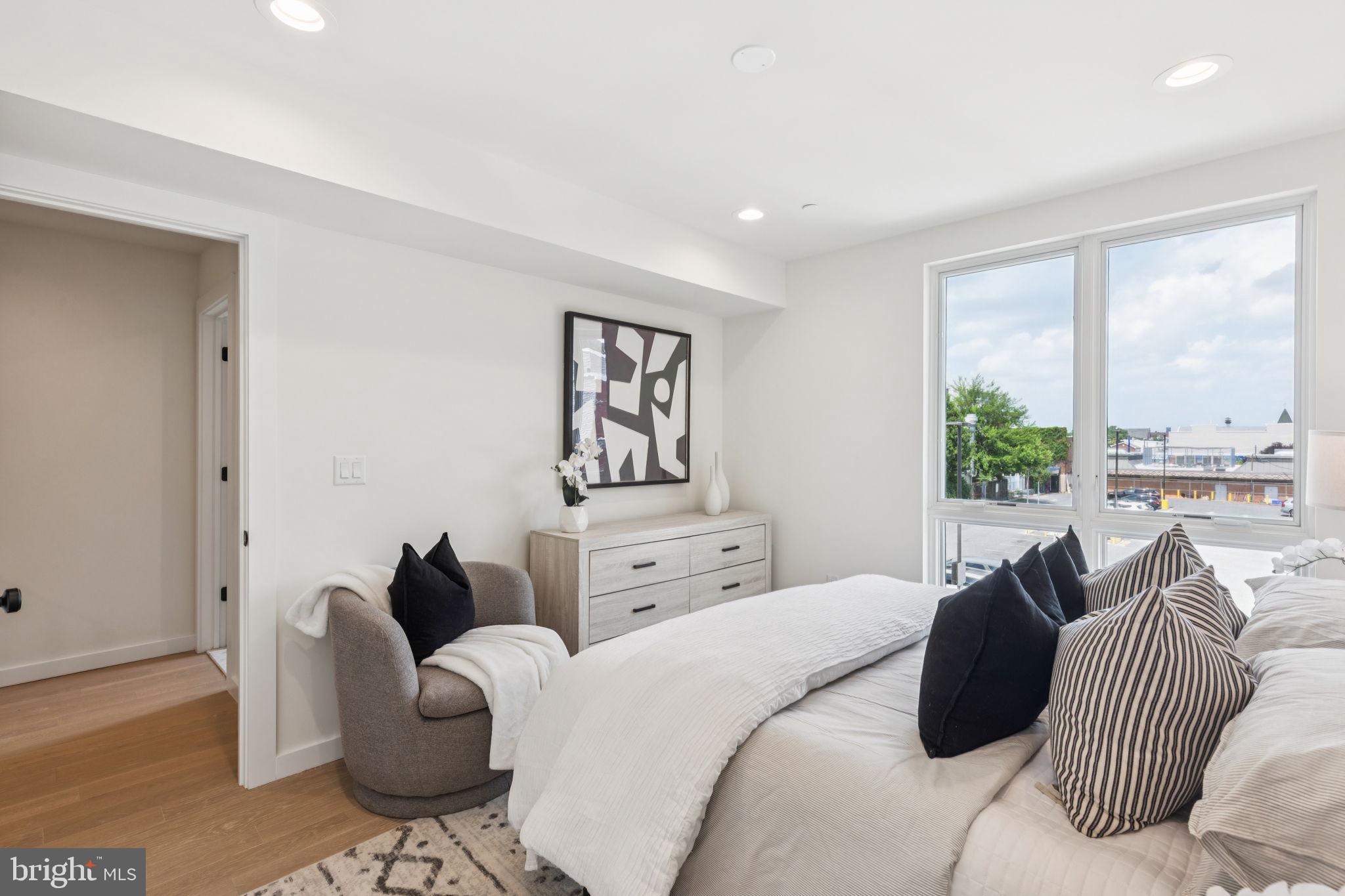 608 Brenna Walk