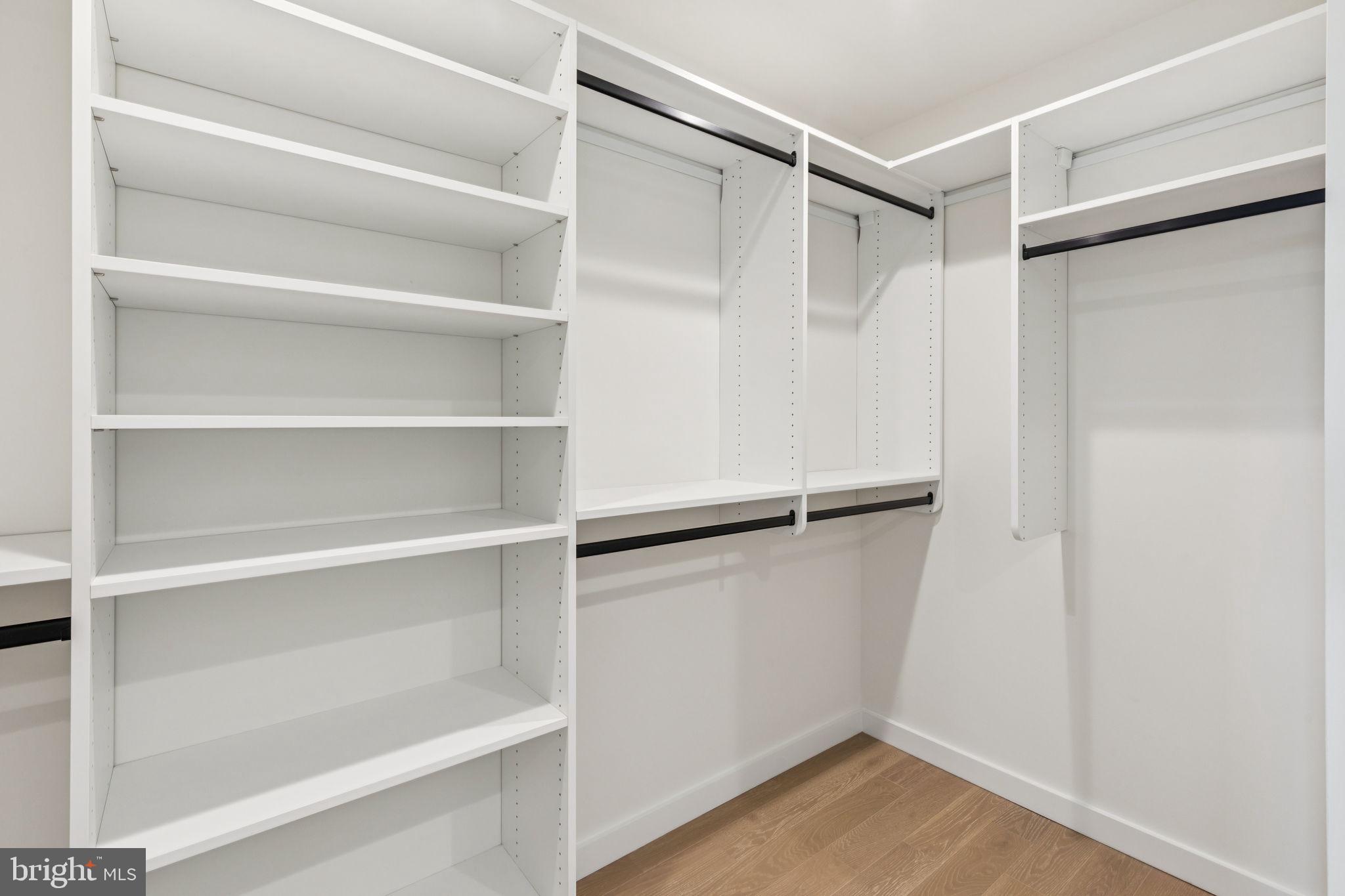 608 Brenna Walk