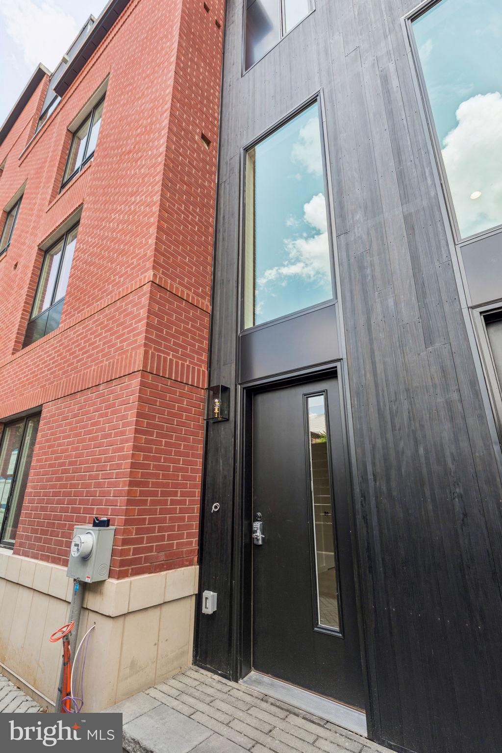 608 Brenna Walk