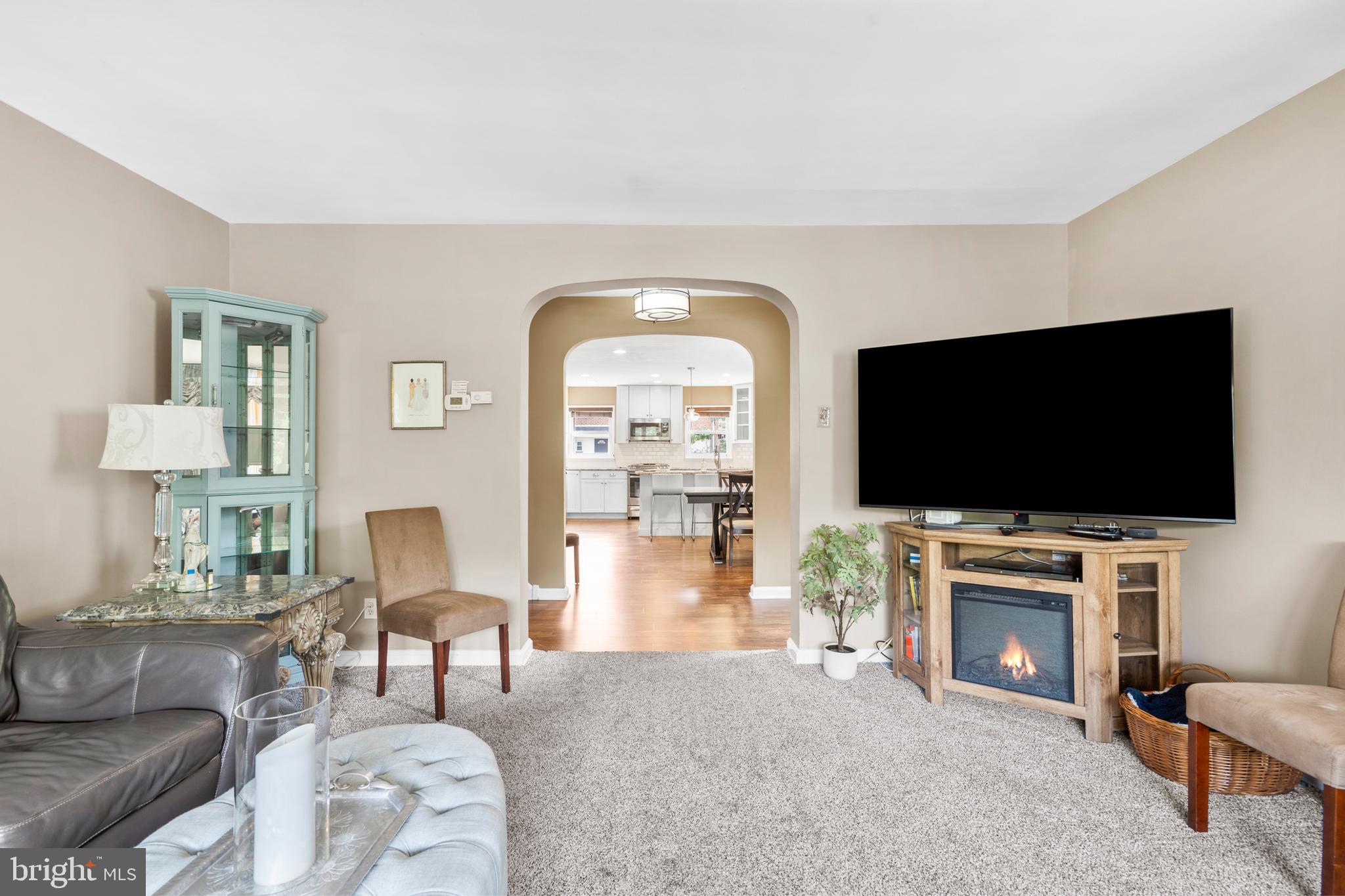 2936 Sandyford Ave