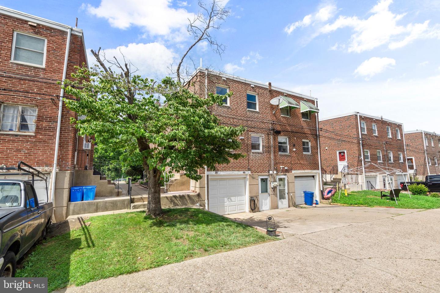 2936 Sandyford Ave