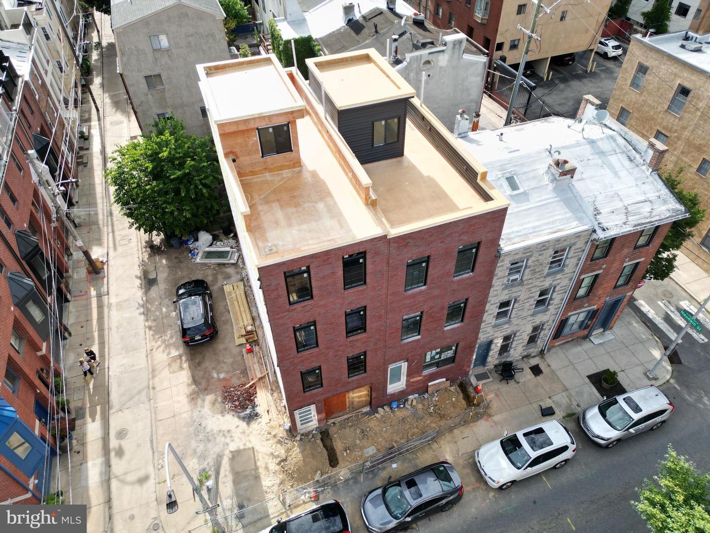 522 S 17th St