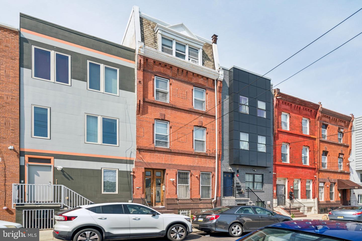 1733 W Montgomery Ave