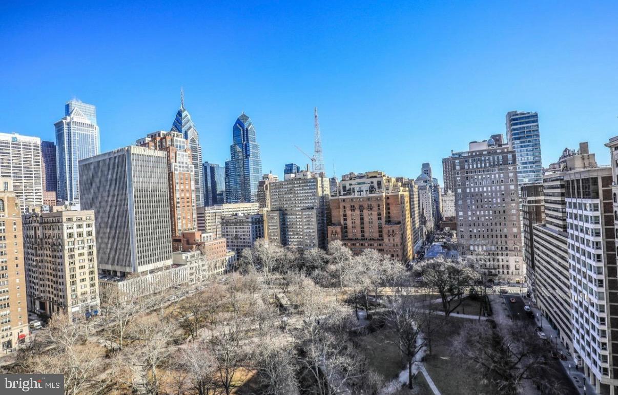 224 W RITTENHOUSE SQUARE 30 2105