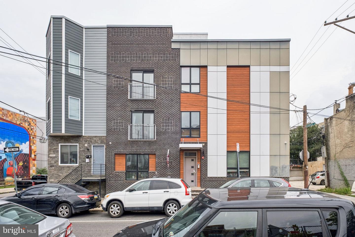 922-26 N 17th St
