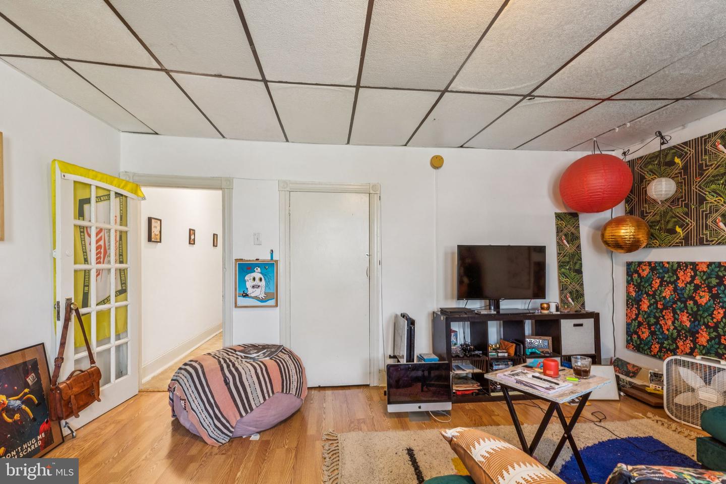 4712 Woodland Ave
