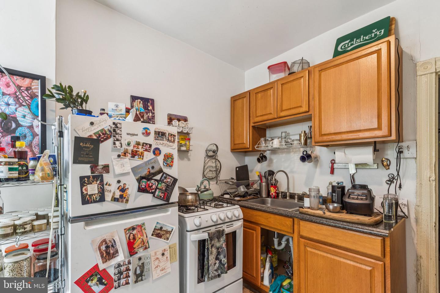 4712 Woodland Ave