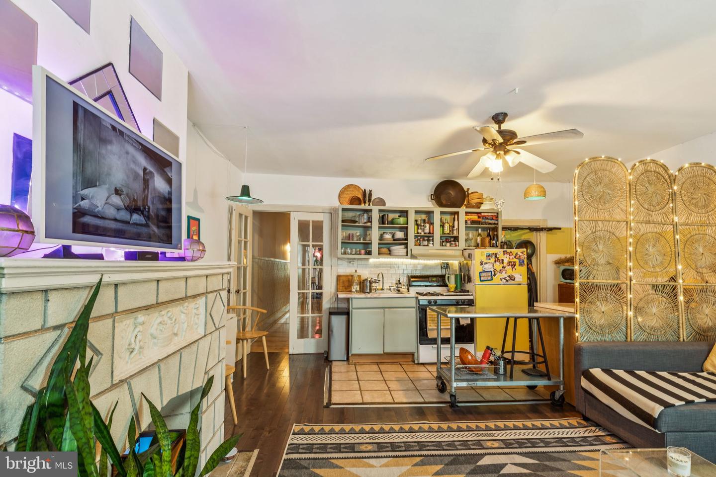 4714 Woodland Ave
