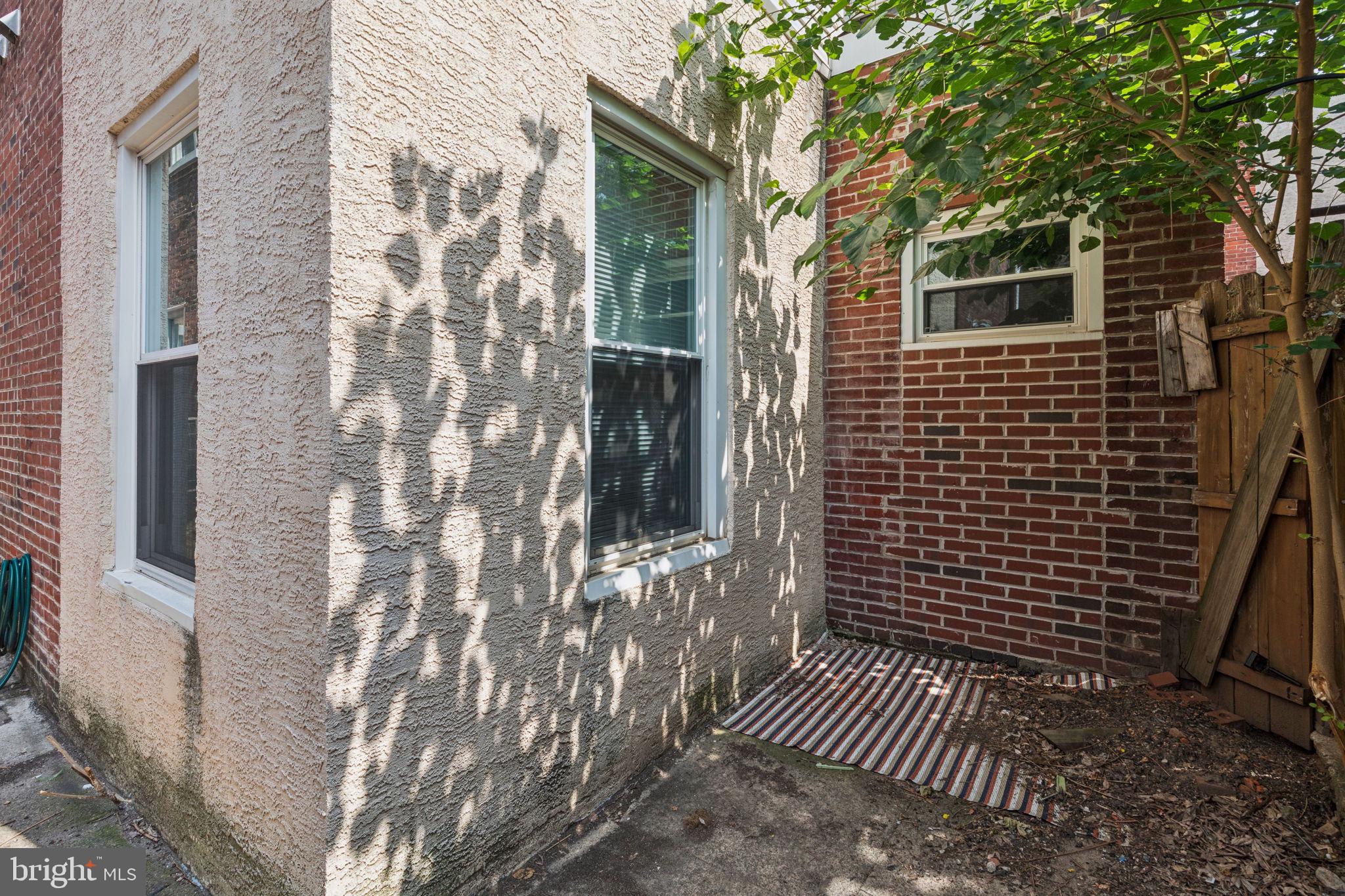 2529 FRANKFORD AVE #3
