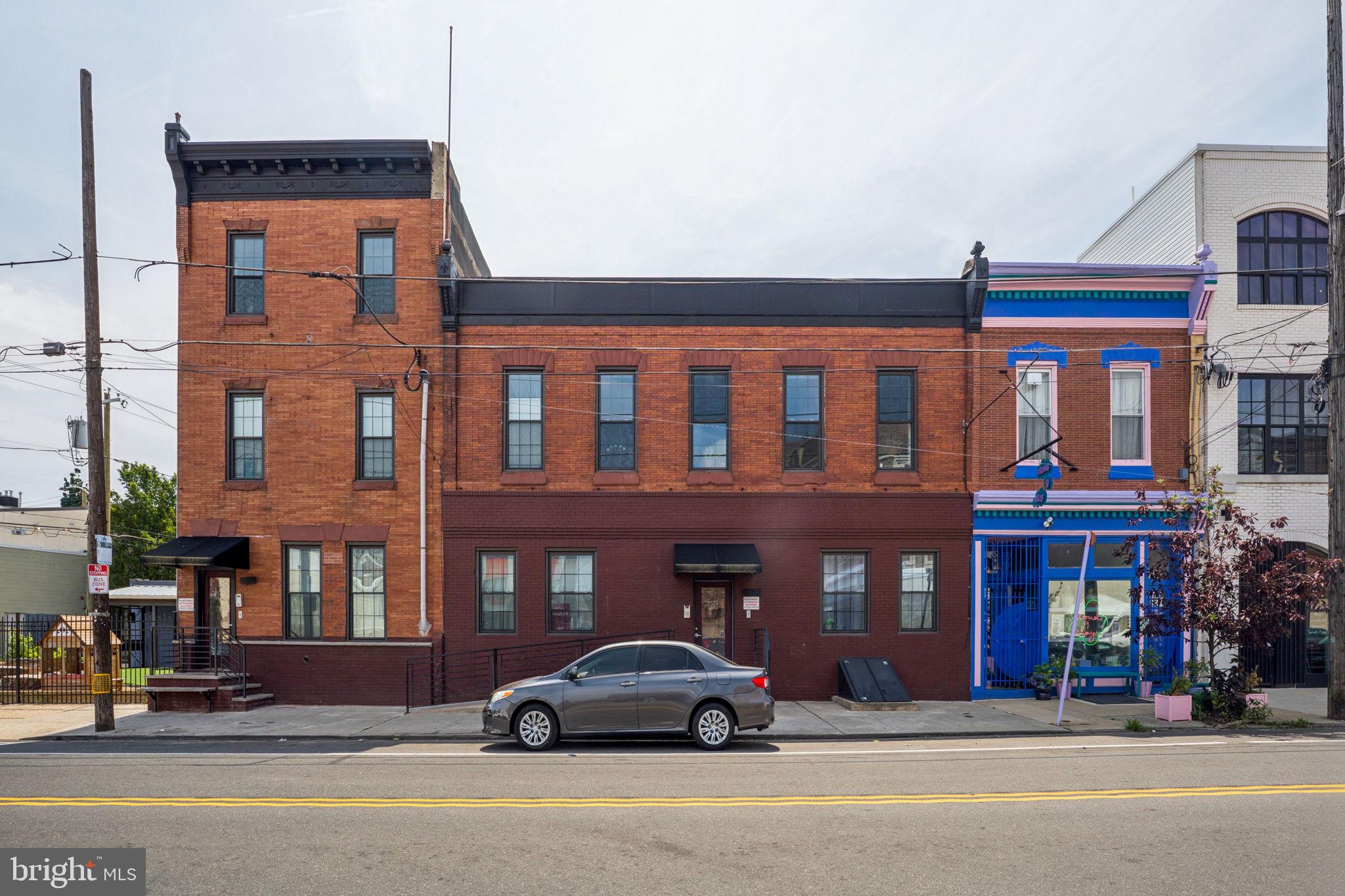 2529 FRANKFORD AVE #3