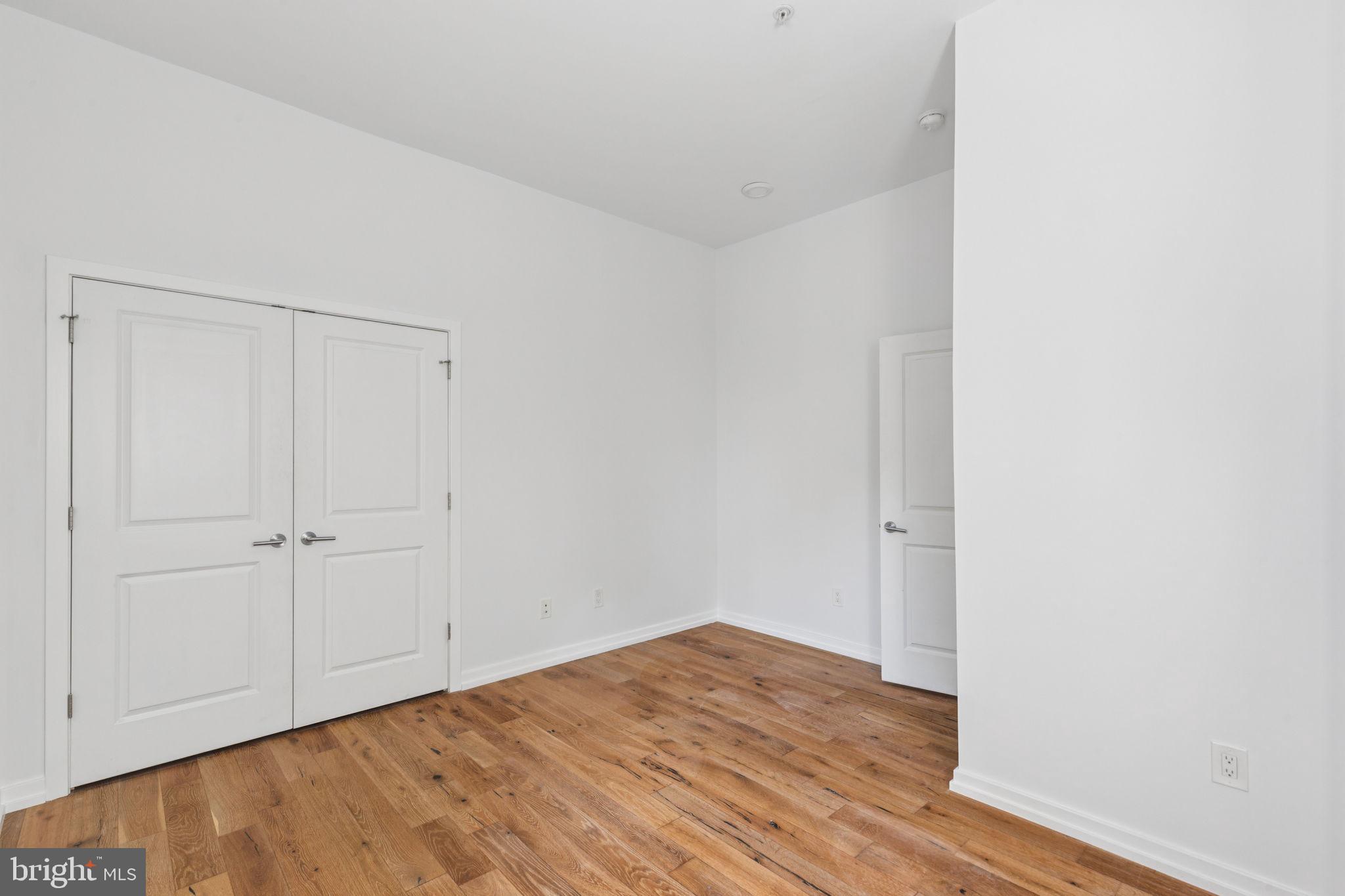 2529 FRANKFORD AVE #3