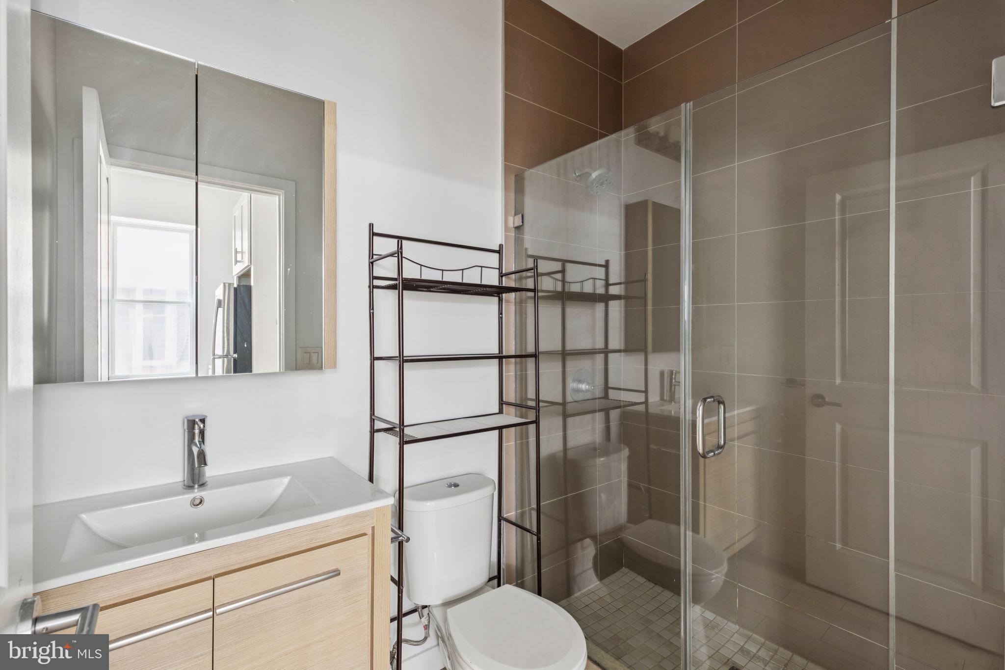2529 FRANKFORD AVE #3